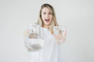 Errores Comunes al Hidratarte Descubre cómo Evitarlos y Consejos para una Hidratación Óptima ¡Haz de tu Agua un Aliado Vital!