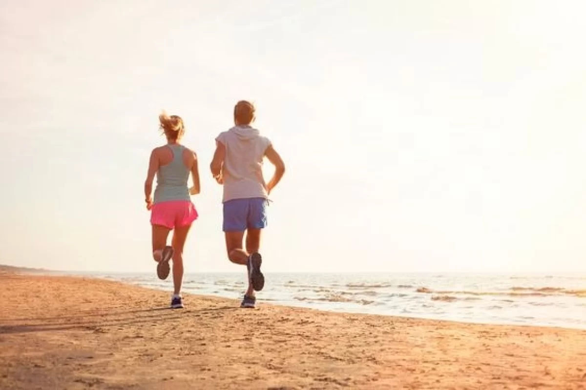 Los mejores ejercicios para hacer en la playa